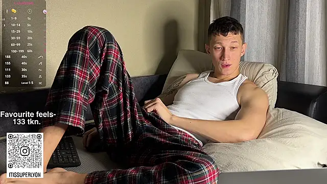 Snapshot of ohh_dani chatting on 01/03/25, 08:54 ohh dani online show from 01/03/25, 08:54