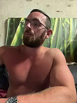 Snapshot of sexyeyeblue chatting on 06/17/26, 10:00 sexyeyeblue online show from 06/17/26, 10:00