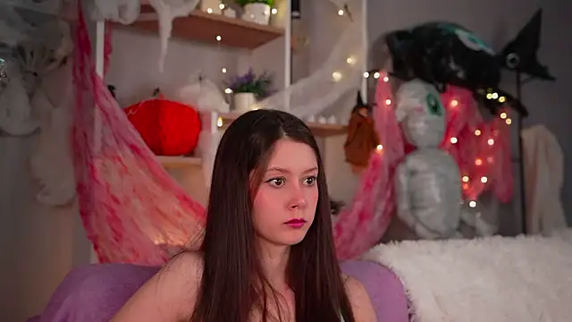 Snapshot of Melissa_shawty_ chatting on 11/08/25, 01:33 Melissa shawty online show from 11/08/25, 01:33