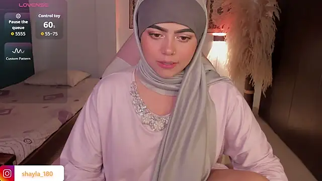 shayla 18 online show from 01/05/26, 09:07