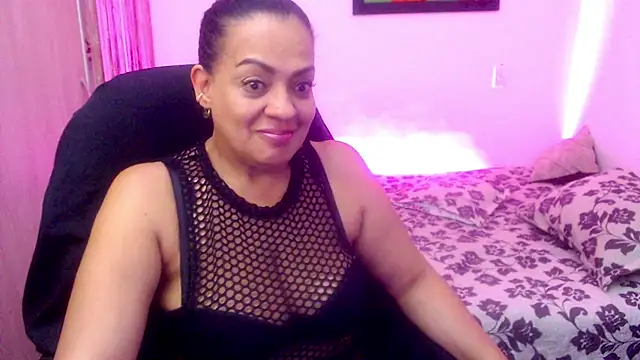 Snapshot of menfismuller2 chatting on 06/17/26, 02:58 menfismuller2 online show from 06/17/26, 02:58