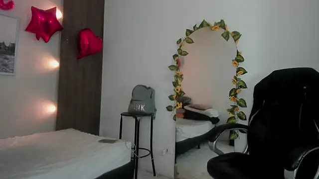 Cheryl JONES online show from 03/04/26, 11:16