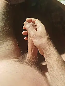 Snapshot of Neria chatting on 03/27/26, 04:40 Neria online show from 03/27/26, 04:40