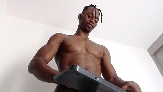 drake brwon 23 online show from 10/06/25, 05:27