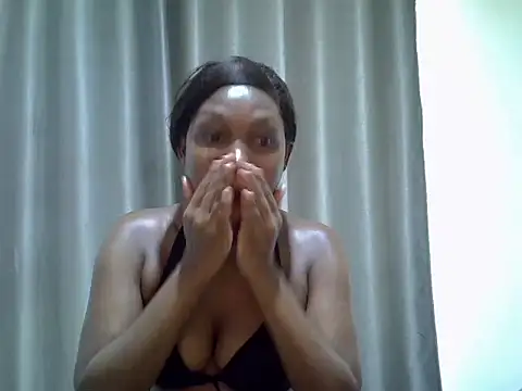 East queen online show from 09/12/25, 09:09