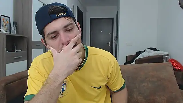 Snapshot of AndyFame chatting on 02/19/25, 03:50 AndyFame online show from 02/19/25, 03:50