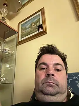 Snapshot of h4cAlex chatting on 12/12/24, 06:31 h4cAlex online show from 12/12/24, 06:31