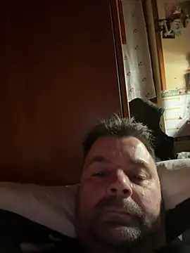 Snapshot of h4cAlex chatting on 02/25/25, 08:19 h4cAlex online show from 02/25/25, 08:19