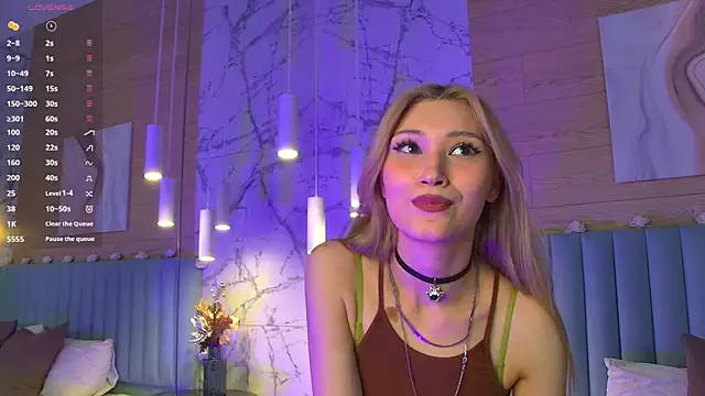 CarolReeves online show from 03/19/25, 12:12