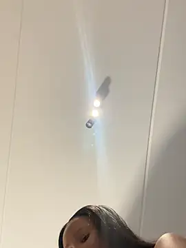 Snapshot of Neelo-Smith chatting on 12/19/24, 04:34 Neelo-Smith online show from 12/19/24, 04:34