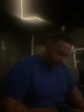 bigzae82 online show from 01/23/25, 07:54