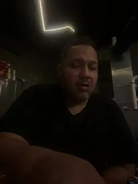 bigzae82 online show from 01/28/25, 05:32