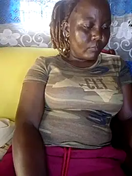 amelinaqueen online show from 04/14/26, 01:06