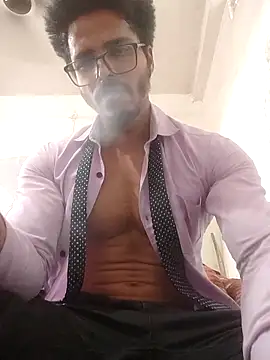 rounakhunk online show from 05/07/26, 11:04