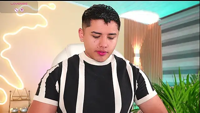 MatiasKorn online show from 09/26/25, 07:01