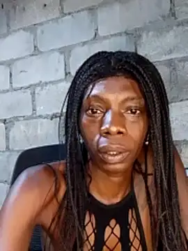 Snapshot of nzanizy chatting on 11/07/25, 02:06 nzanizy online show from 11/07/25, 02:06