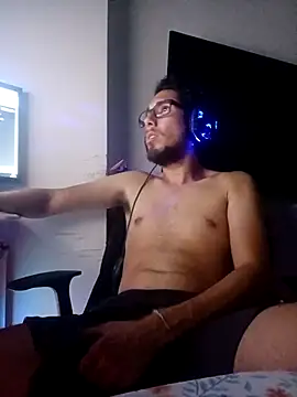 Mateusoliver7 online show from 04/08/26, 11:48