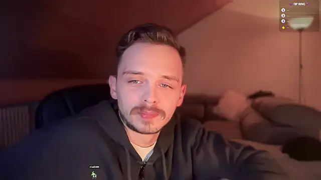 Snapshot of naked_psy chatting on 02/08/25, 03:08 naked psy online show from 02/08/25, 03:08