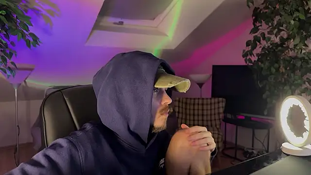 naked psy online show from 02/20/26, 01:02