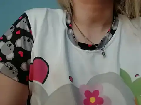 Snapshot of 69liamilk69 chatting on 12/02/24, 07:58 69liamilk69 online show from 12/02/24, 07:58