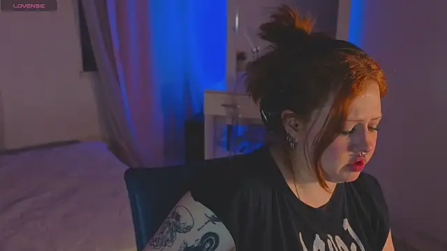 bitchofsun  online show from 04/27/26, 05:55