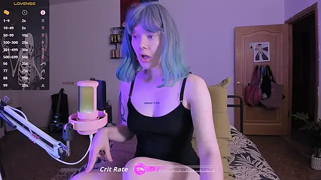 cyber whore  online show from 09/15/25, 03:56