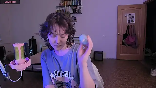 cyber whore  online show from 09/29/25, 02:55