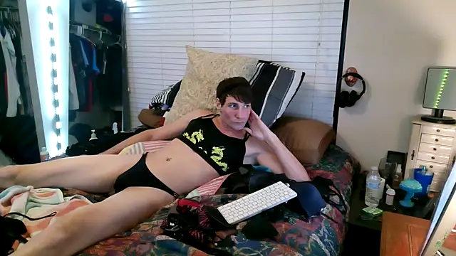 ashleysimmons online show from 02/20/25, 09:53