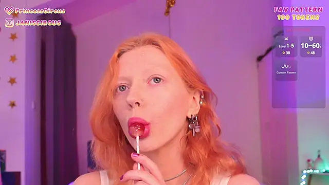 Snapshot of Circus_Princess chatting on 02/22/25, 02:17 Circus Princess online show from 02/22/25, 02:17