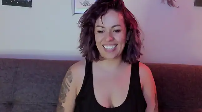 joan-star online show from 02/16/25, 01:36