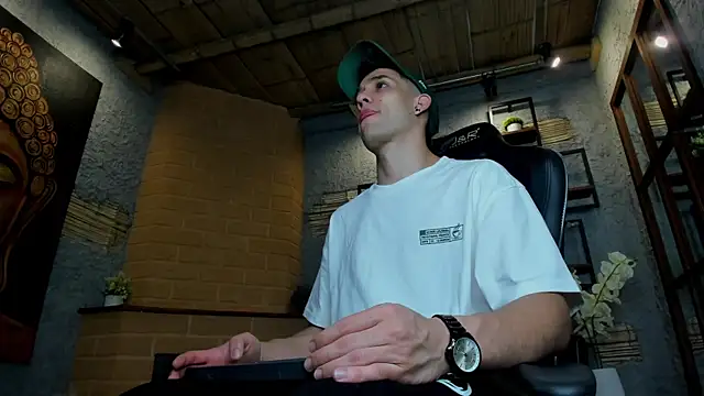 alexgiraldo  online show from 01/25/25, 11:23