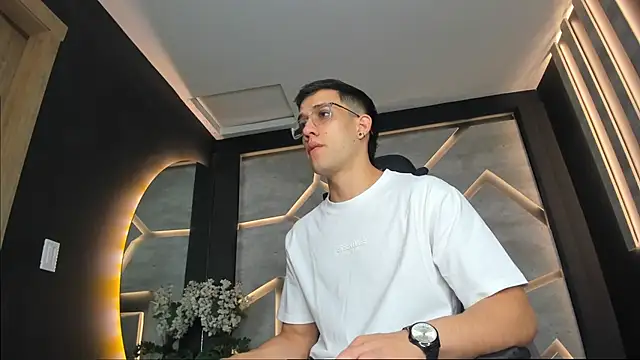 alexgiraldo  online show from 01/28/25, 11:17