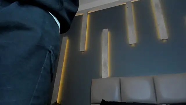 alexgiraldo  online show from 02/05/25, 02:26