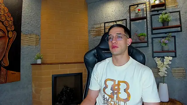 alexgiraldo  online show from 02/20/25, 11:20