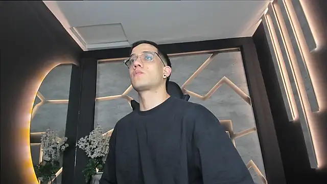 alexgiraldo  online show from 02/27/25, 11:20