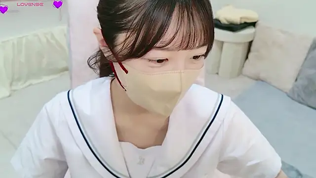 anchan  online show from 03/22/26, 12:19