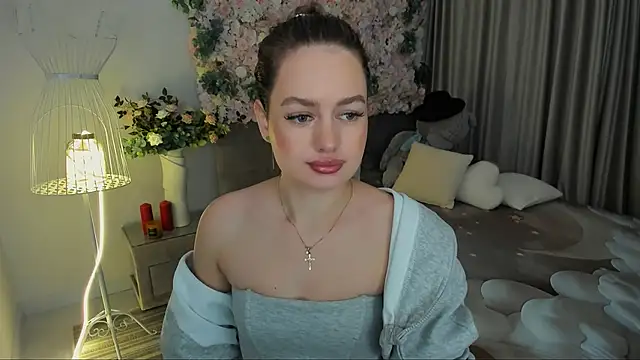 MiracleCurly online show from 11/14/25, 07:23