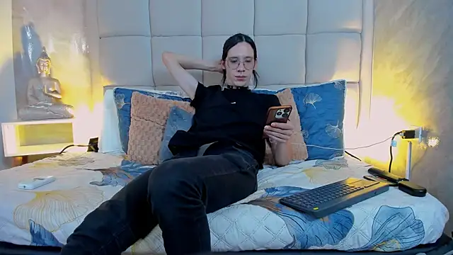 Hecatee 77 online show from 10/11/25, 07:56