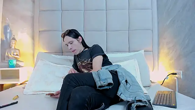 Hecatee 77 online show from 10/20/25, 07:58