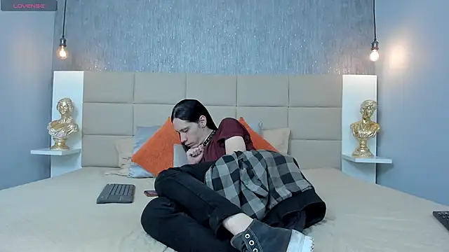 Hecatee 77 online show from 04/21/26, 07:06