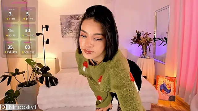 ninaa sky online show from 01/16/25, 01:04