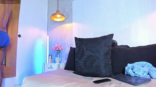 Snapshot of steffanxxll chatting on 07/19/26, 04:27 steffanxxll online show from 07/19/26, 04:27