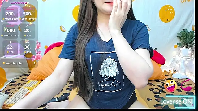 alonelove   online show from 02/25/26, 02:43