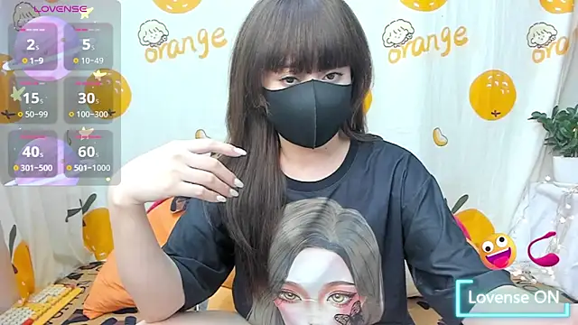 alonelove   online show from 04/20/26, 02:36