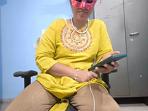 Snapshot of SANJU5888 chatting on 05/14/26, 03:08 SANJU5888 online show from 05/14/26, 03:08