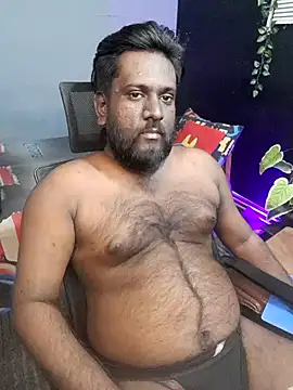 Rayansmith  online show from 10/06/25, 02:25