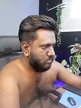 Rayansmith  online show from 11/09/25, 04:22