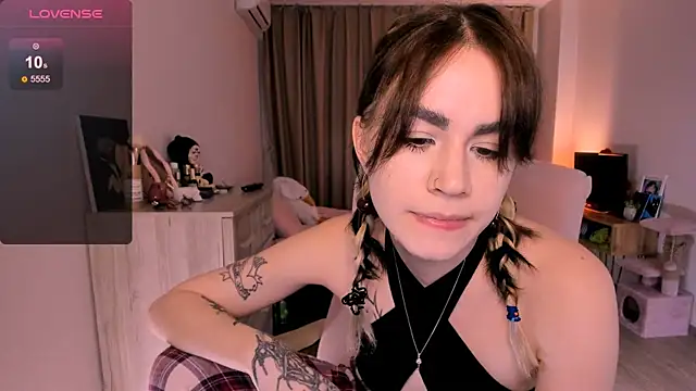  selectrra online show from 03/21/25, 03:24