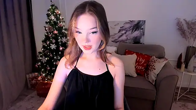 FloweryLove 1 online show from 12/17/25, 07:42