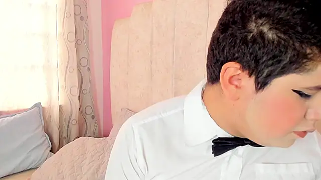 Satuurn  online show from 02/11/25, 04:13